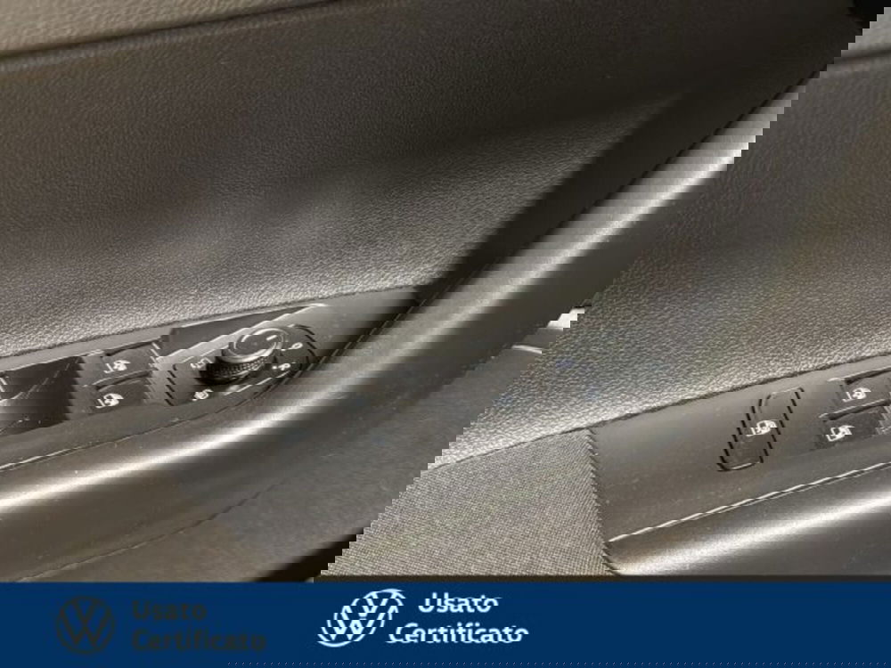 Volkswagen Taigo usata a Vicenza (15)