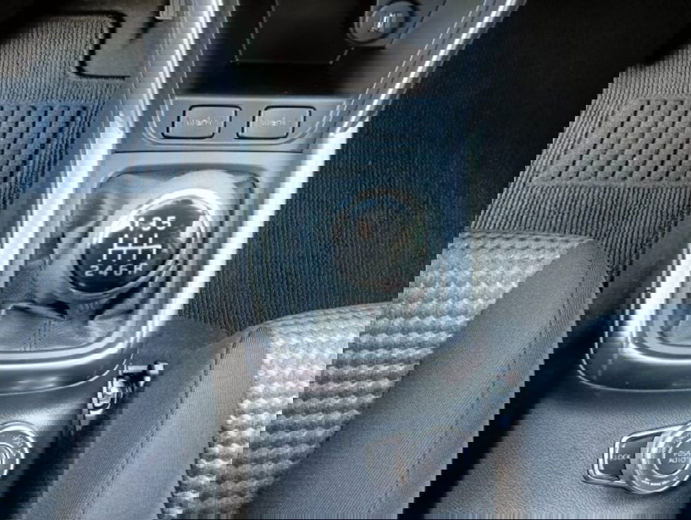 Suzuki S-Cross nuova a Brescia (15)