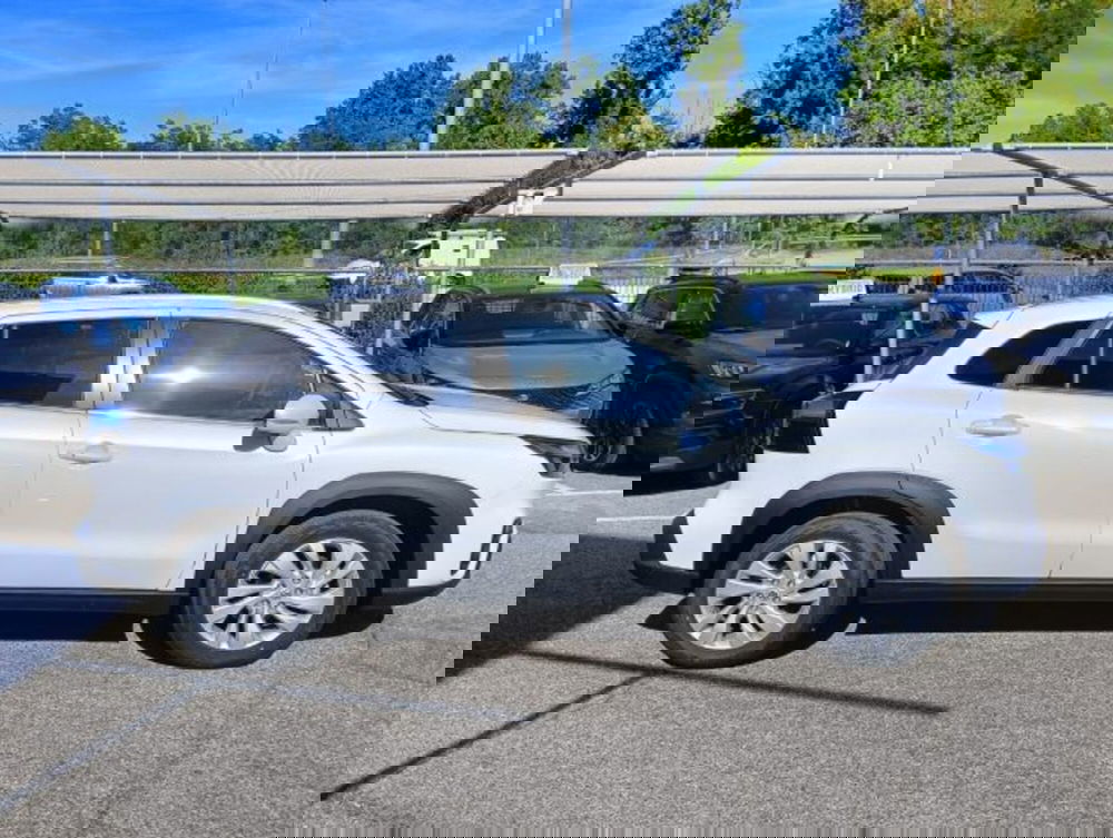 Suzuki S-Cross nuova a Brescia (4)