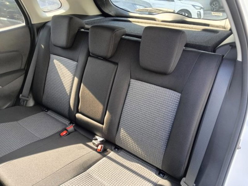 Suzuki S-Cross nuova a Brescia (10)