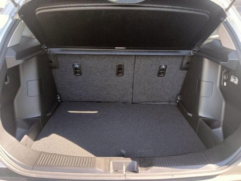 Suzuki S-Cross nuova a Brescia (16)