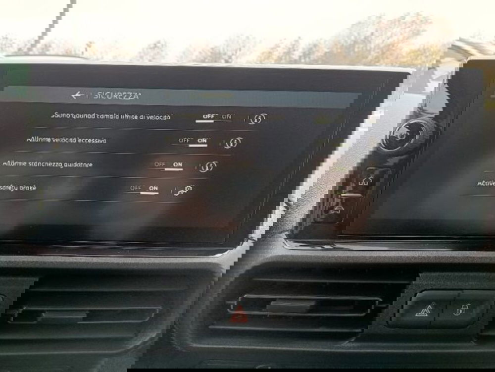 Citroen Berlingo Furgone nuova a Brescia (12)