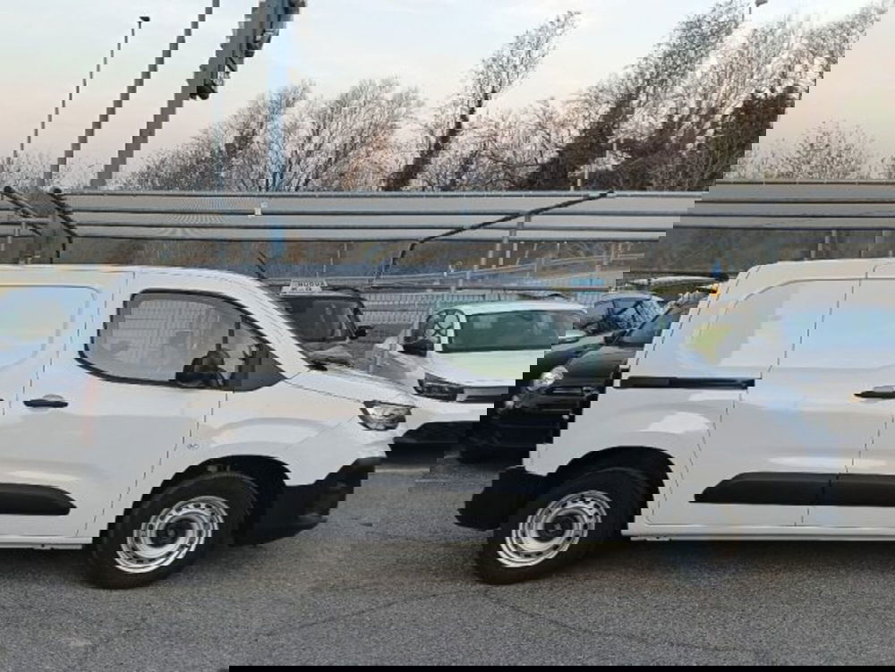 Citroen Berlingo Furgone nuova a Brescia (4)