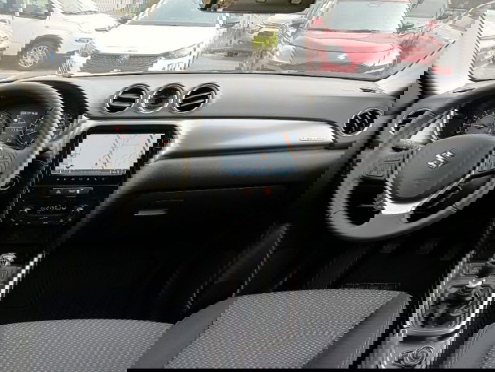 Suzuki Vitara nuova a Brescia (11)