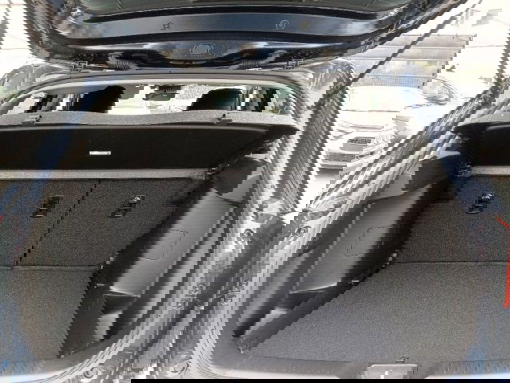 Suzuki Vitara nuova a Brescia (14)