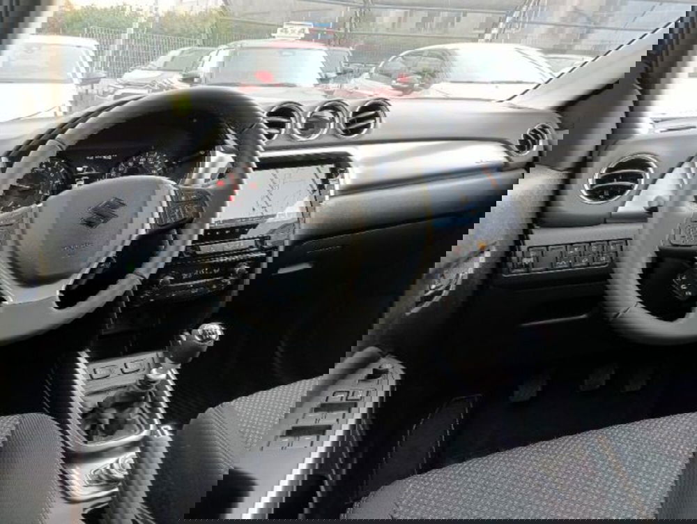 Suzuki Vitara nuova a Brescia (6)