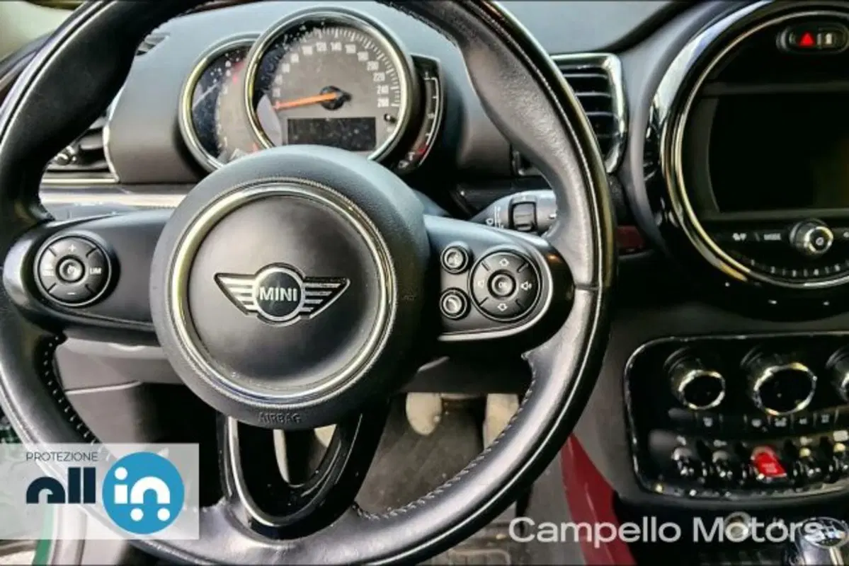 MINI Mini Clubman usata a Venezia (9)