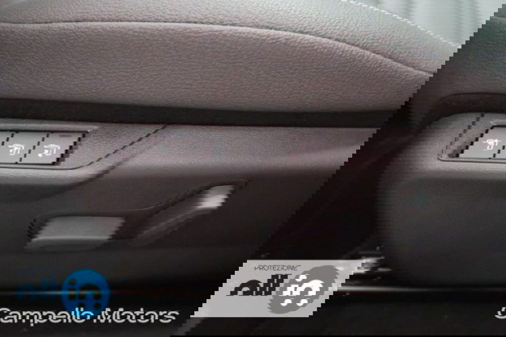 Jeep Avenger nuova a Venezia (16)