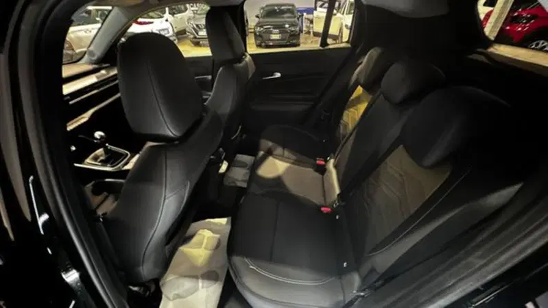 Jeep Avenger usata a Reggio Emilia (11)