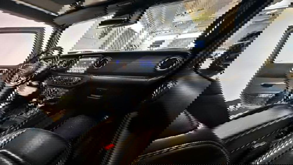Jeep Wrangler Unlimited usata a Reggio Emilia (13)
