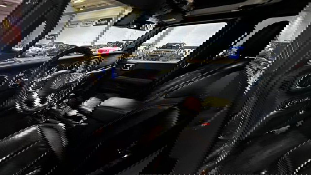 Jeep Wrangler Unlimited usata a Reggio Emilia (8)