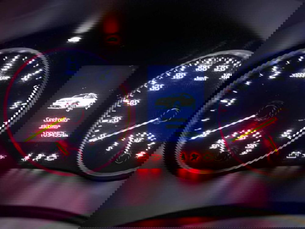 Kia Stonic usata a Pesaro-Urbino (6)