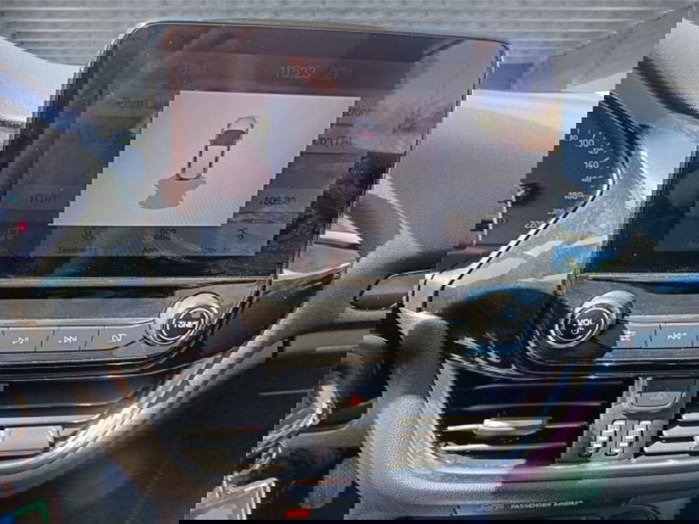 Ford Fiesta usata a Bari (18)