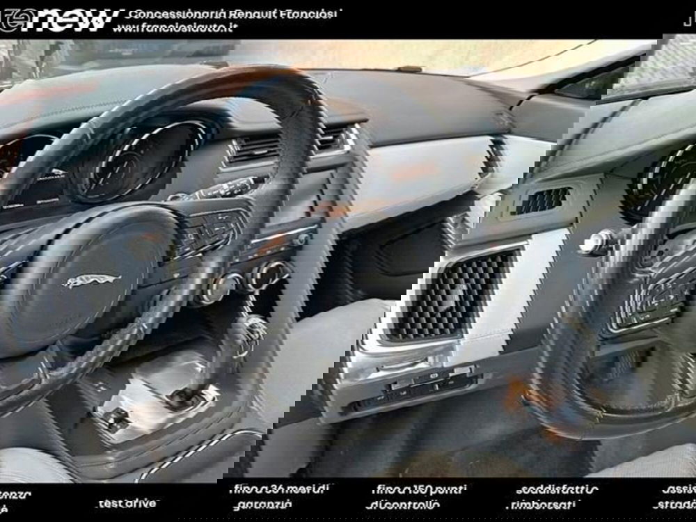 Jaguar E-Pace usata a Modena (6)