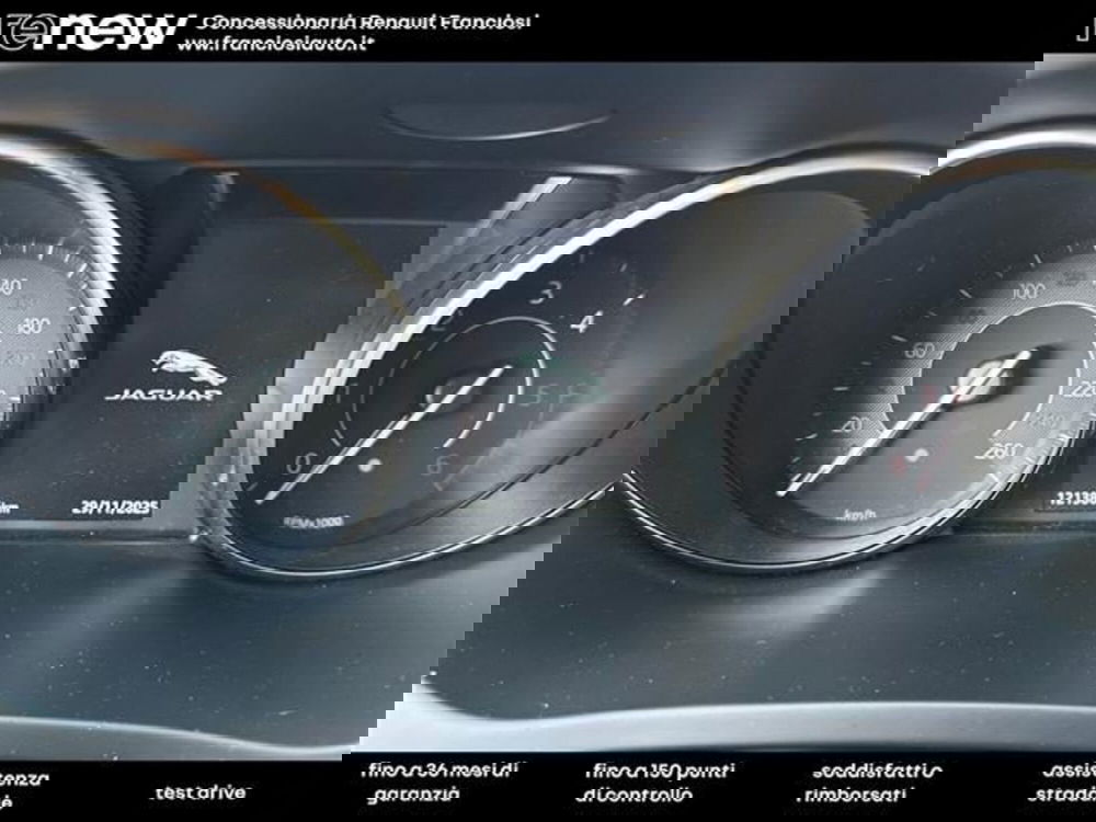 Jaguar E-Pace usata a Modena (7)