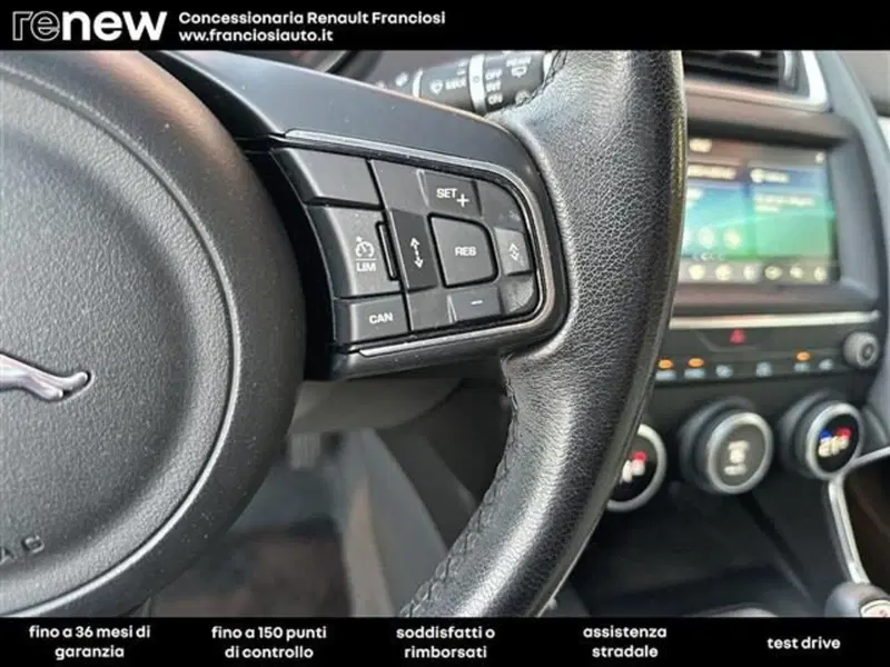 Jaguar E-Pace usata a Modena (8)