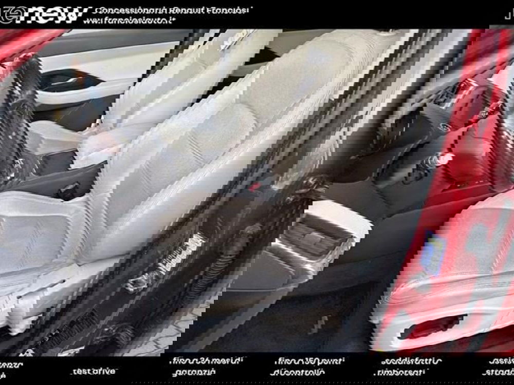 Jaguar E-Pace usata a Modena (9)