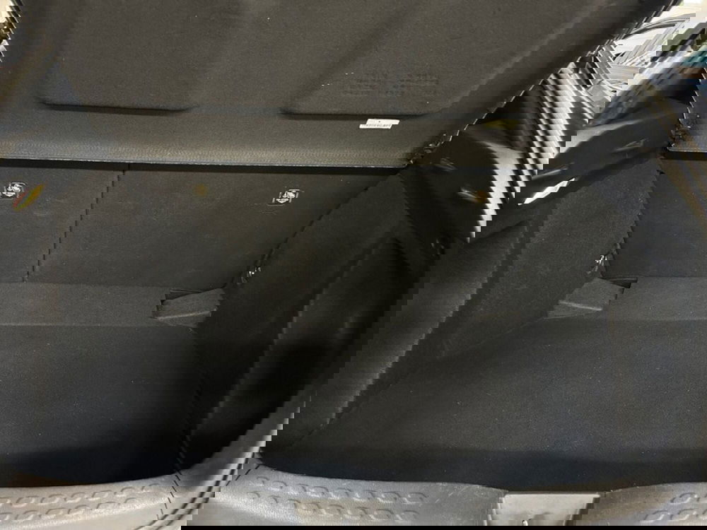 Toyota Toyota C-HR usata a Verona (12)