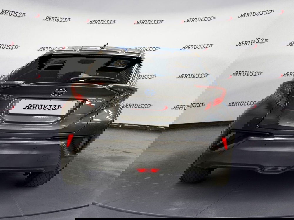 Toyota Toyota C-HR usata a Verona (5)