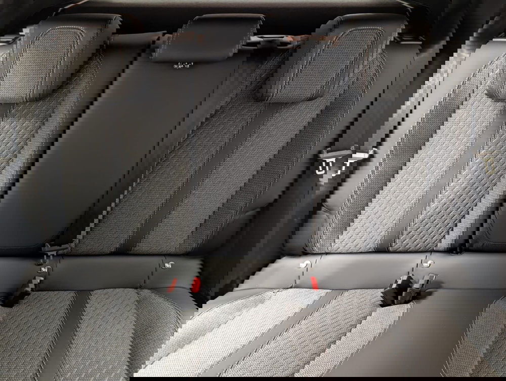 Peugeot 2008 nuova a Ascoli Piceno (13)