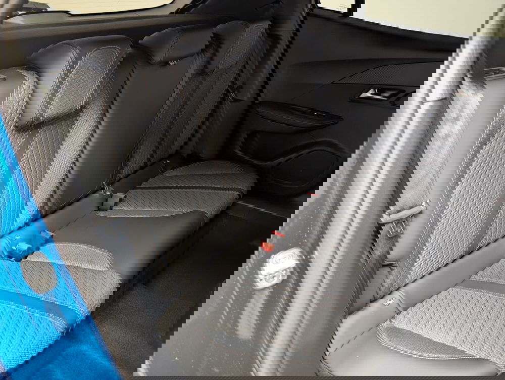 Peugeot 2008 nuova a Ascoli Piceno (14)