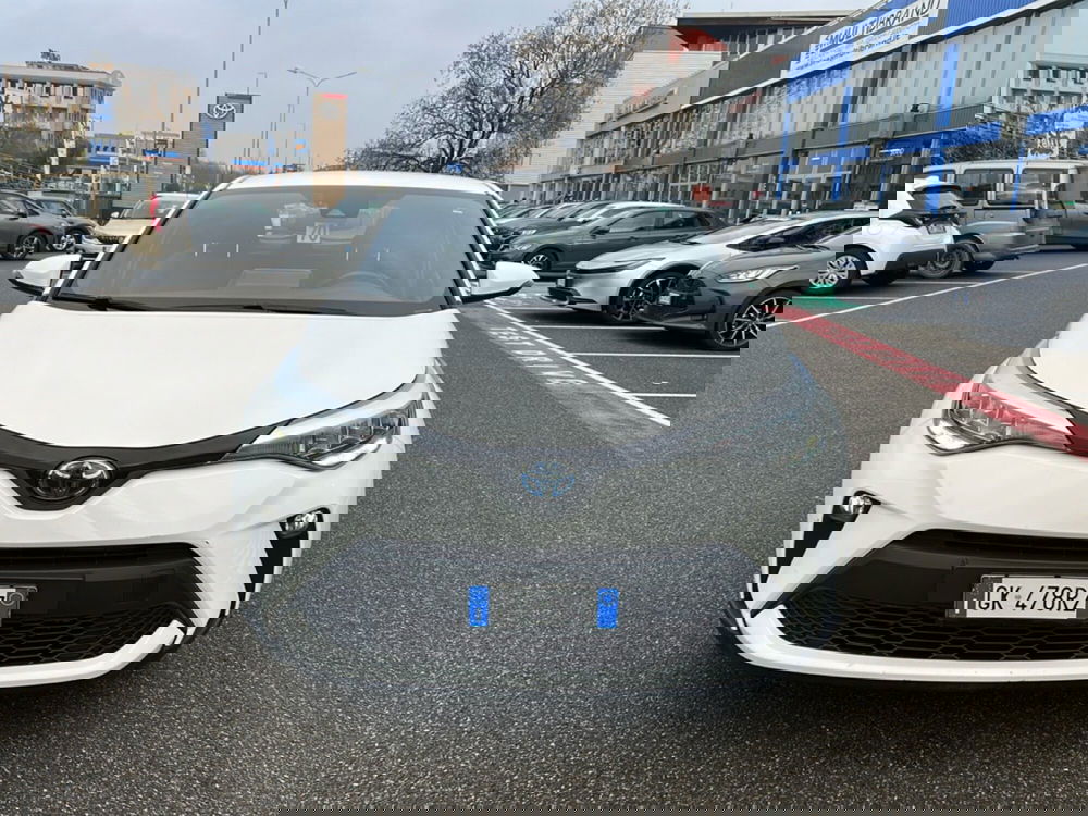 Toyota Toyota C-HR usata a Piacenza (4)