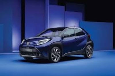 Toyota Aygo X 1.0 Trend 72cv nuova a Torino