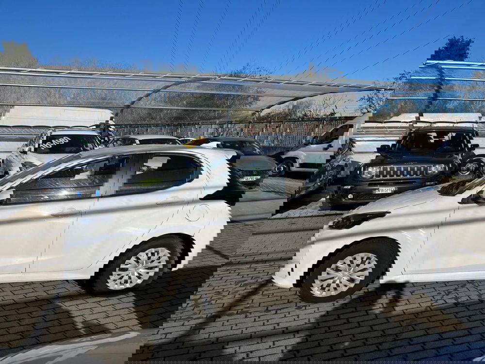 Toyota Yaris usata a Milano (4)