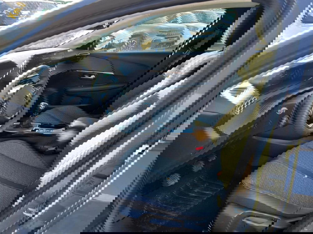 Peugeot 208 usata a Milano (11)