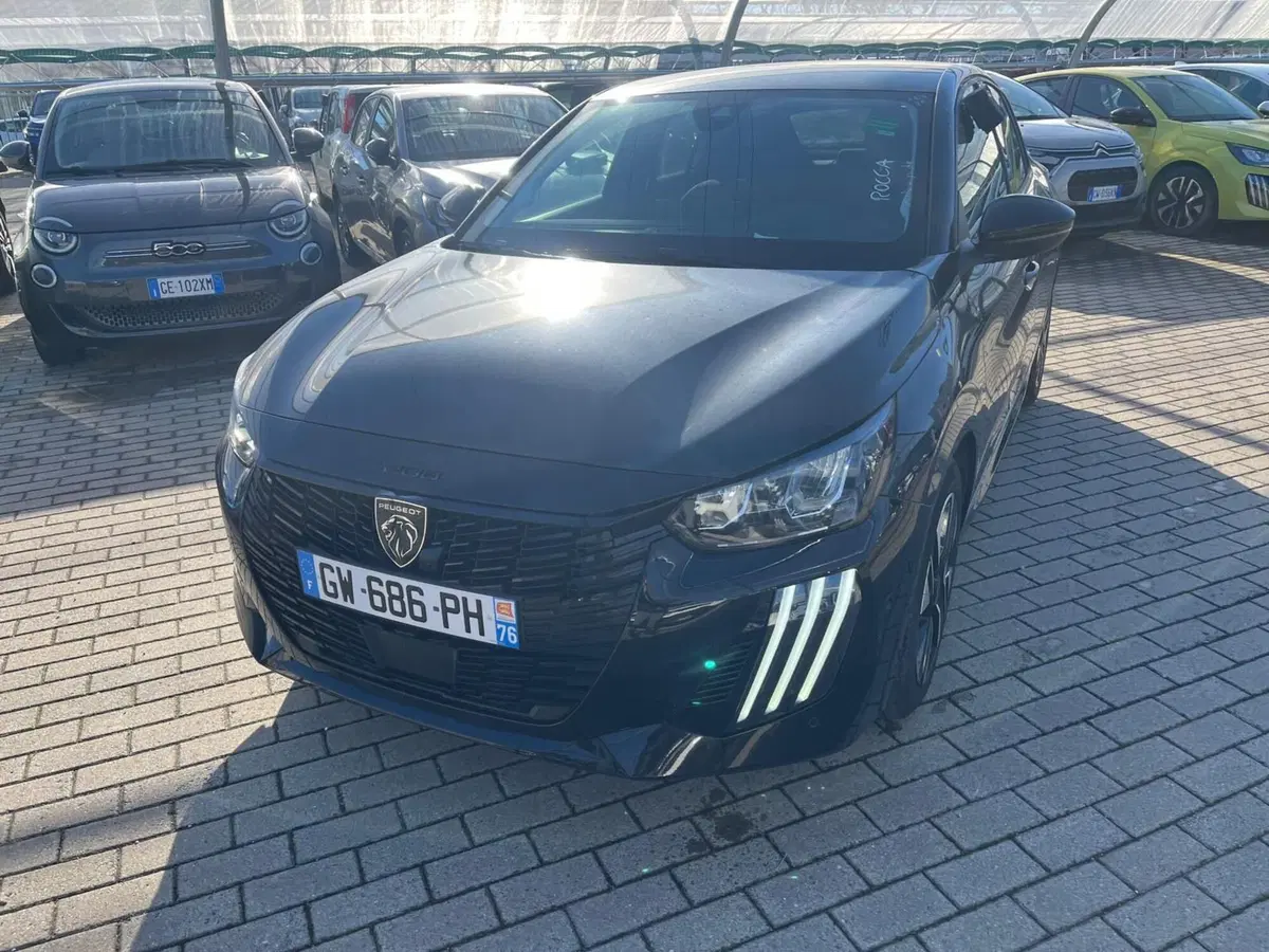 Peugeot 208 usata a Milano