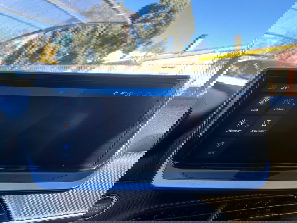 Peugeot 208 usata a Milano (16)