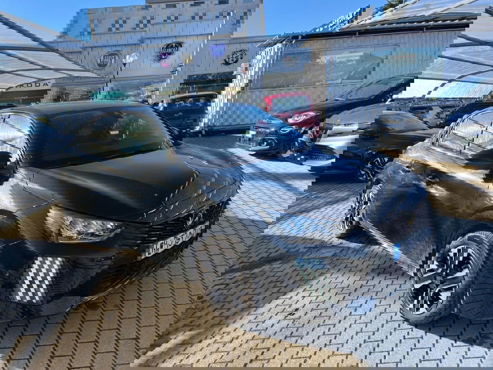 Peugeot 208 usata a Milano (3)