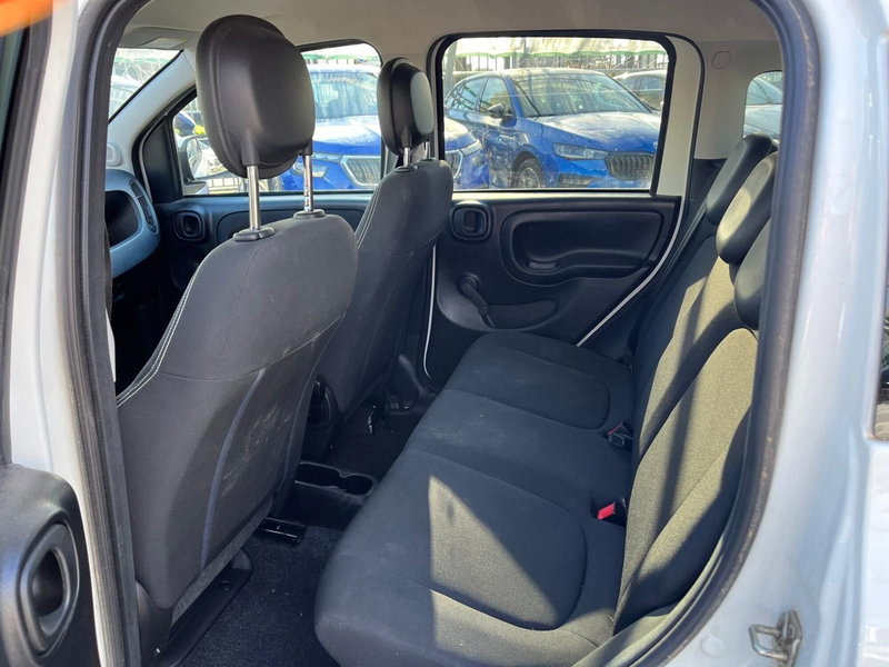Fiat Panda Cross usata a Milano (14)