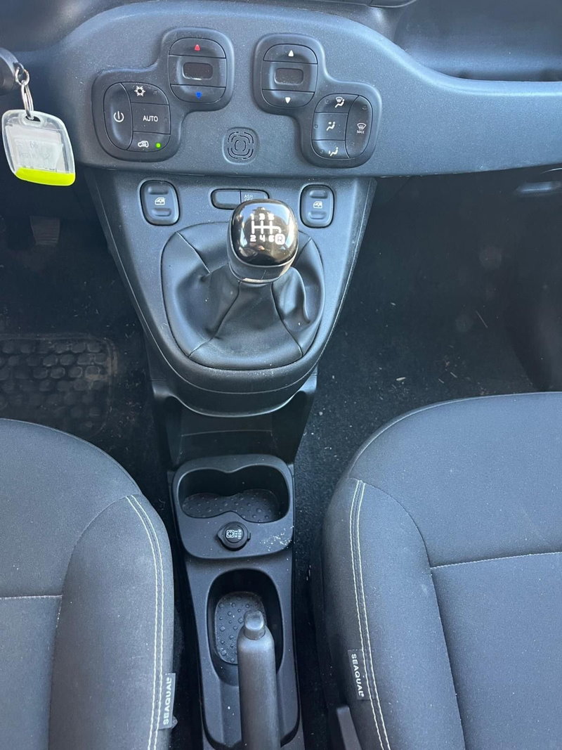 Fiat Panda Cross usata a Milano (17)