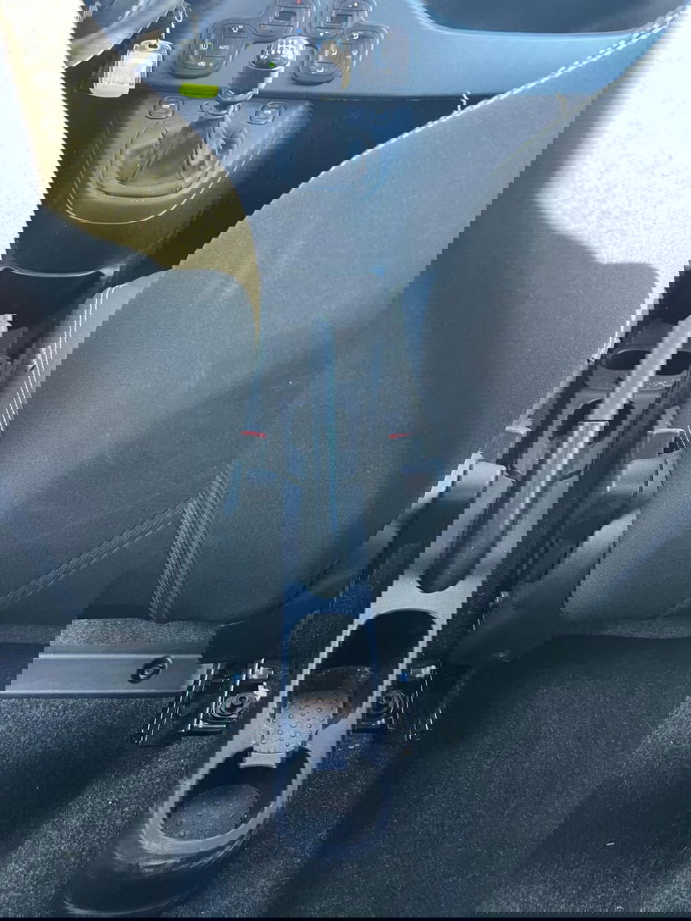 Fiat Panda Cross usata a Milano (18)