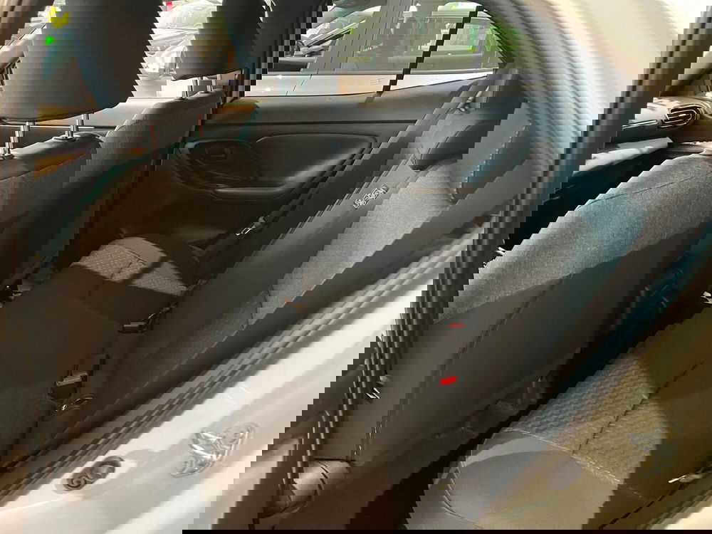 Toyota Yaris Cross nuova a Milano (10)