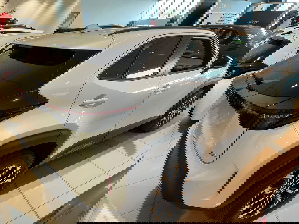 Toyota Yaris Cross nuova a Milano (5)