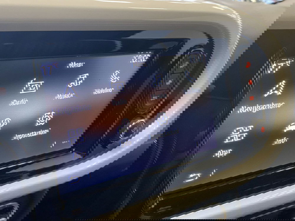 Renault Twingo nuova a Monza e Brianza (12)