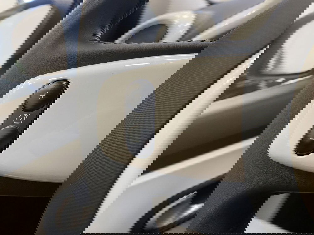 Renault Twingo nuova a Monza e Brianza (16)