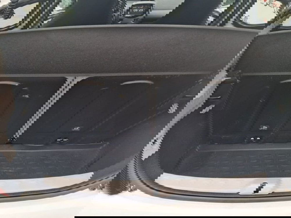 Toyota Aygo usata a Cagliari (10)