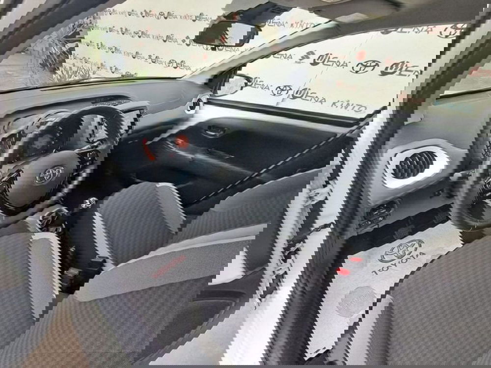 Toyota Aygo usata a Cagliari (13)