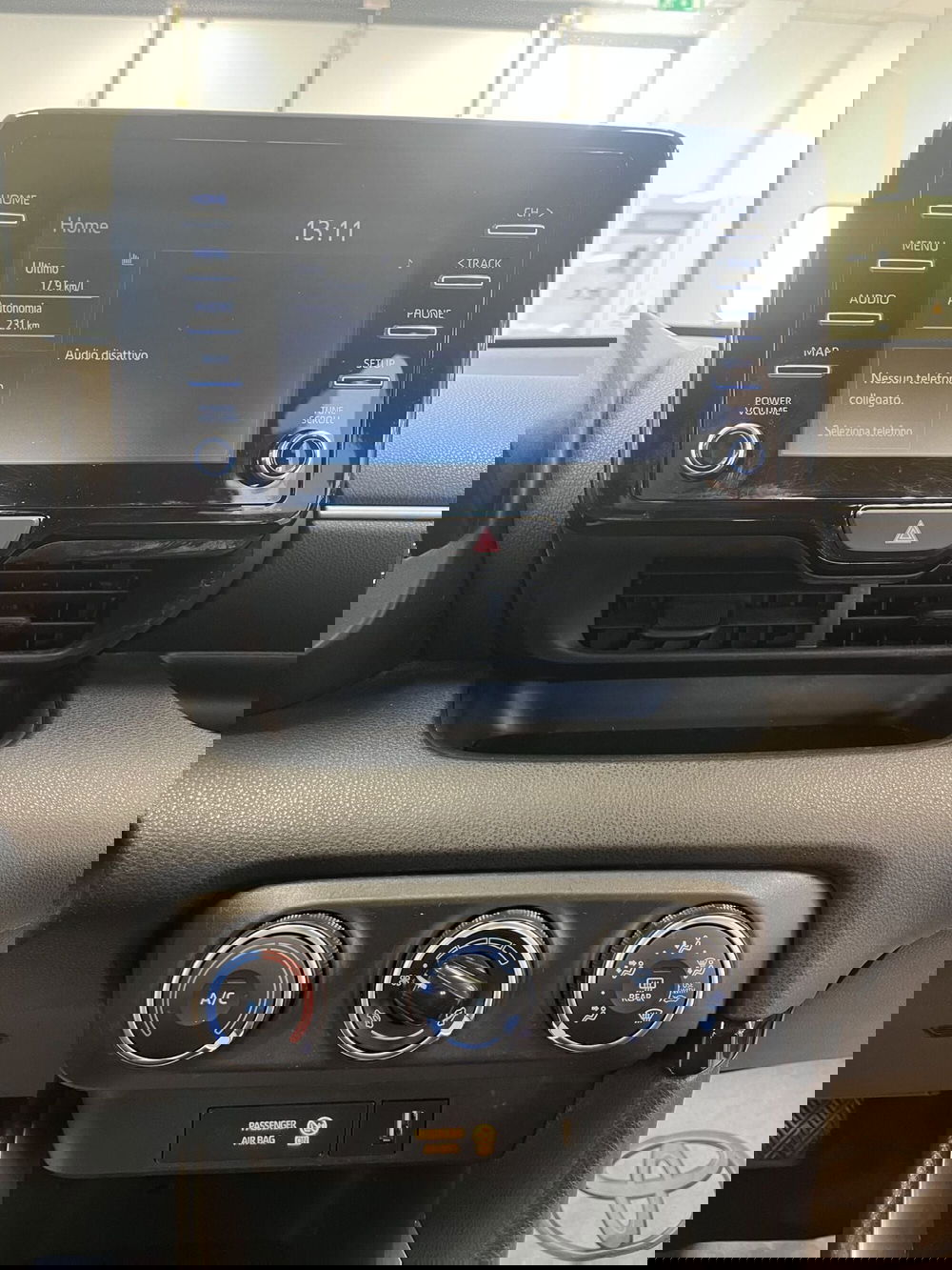 Toyota Yaris usata a Prato (12)