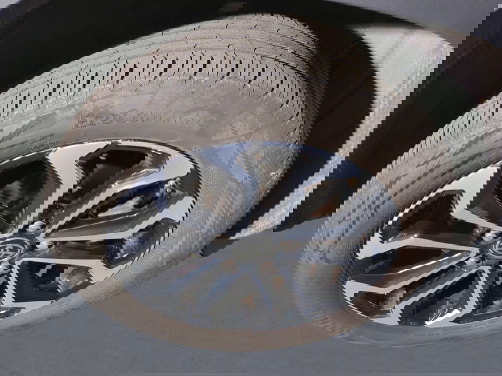 Toyota Yaris Cross usata a Milano (9)