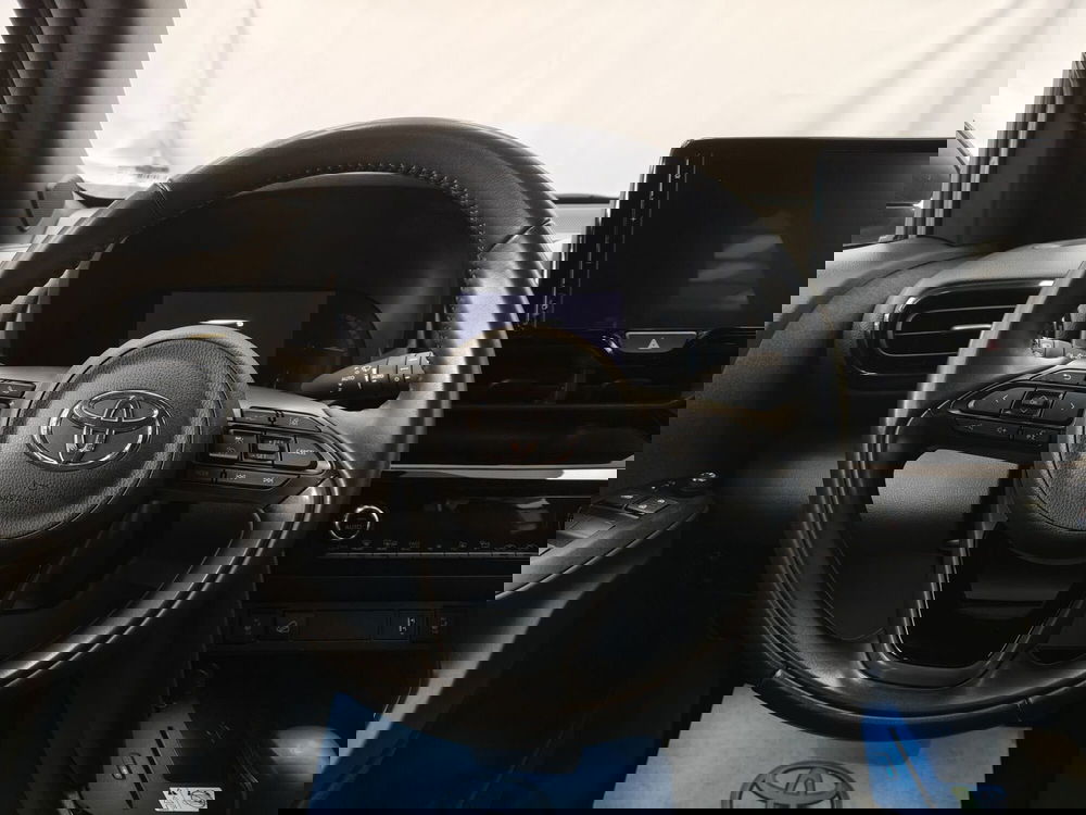 Toyota Yaris Cross usata a Roma (11)