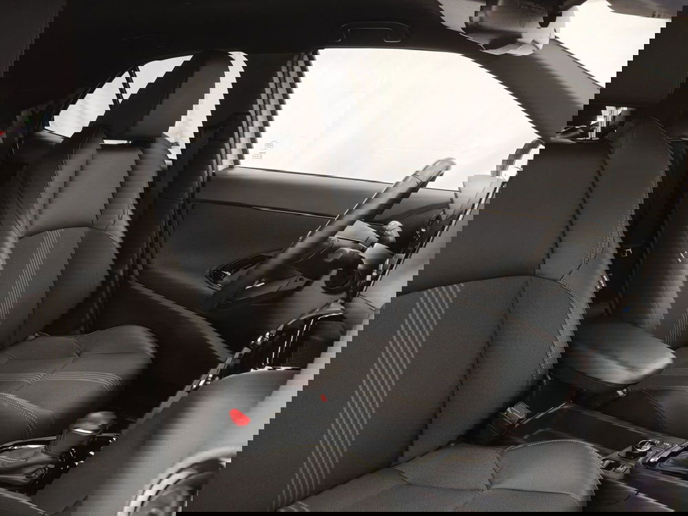 Toyota Yaris Cross usata a Roma (7)