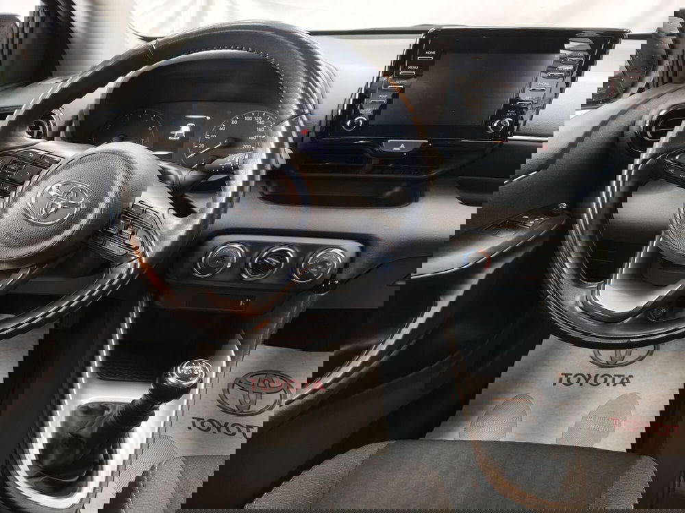 Toyota Yaris usata a Roma (10)