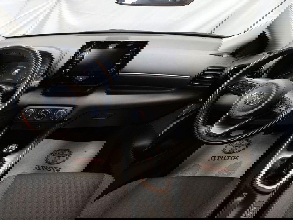 Toyota Yaris usata a Roma (9)