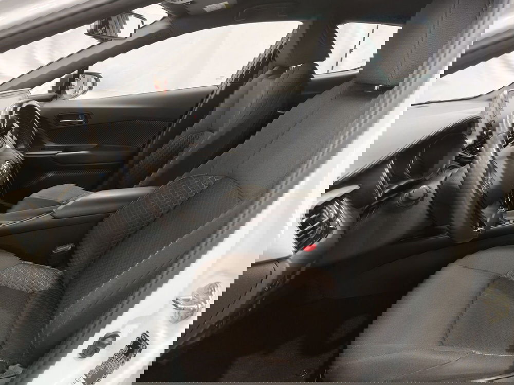 Toyota Toyota C-HR usata a Frosinone (12)