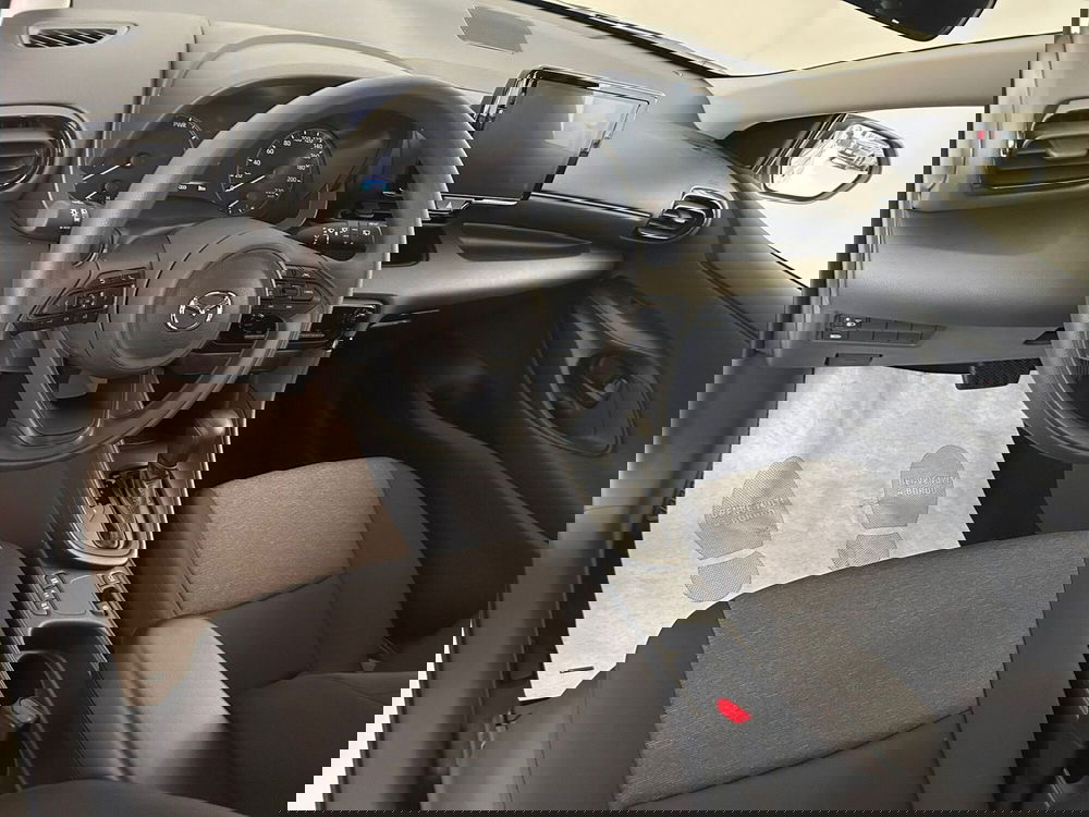 Mazda Mazda2 Hybrid nuova a Pavia (8)