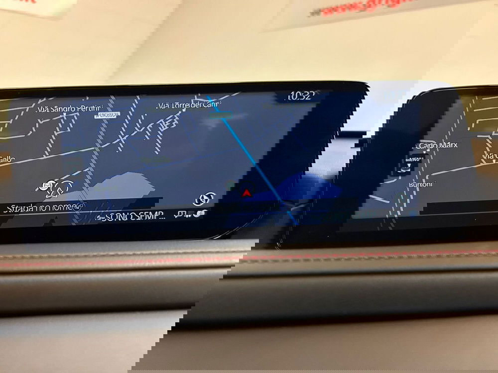 Mazda CX-30 nuova a Pavia (11)